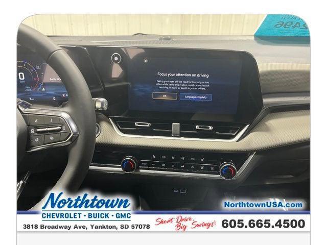 new 2026 Chevrolet Equinox car, priced at $33,790