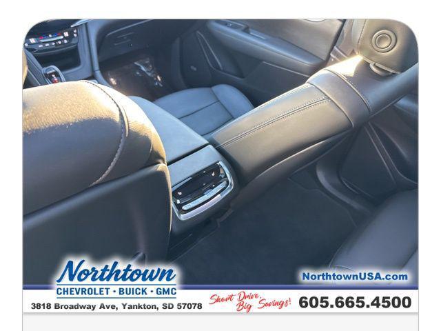 used 2024 Cadillac XT6 car, priced at $47,990