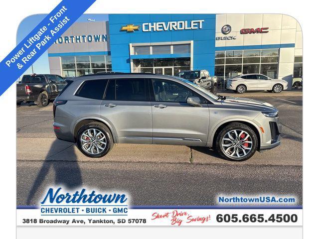 used 2024 Cadillac XT6 car, priced at $47,990
