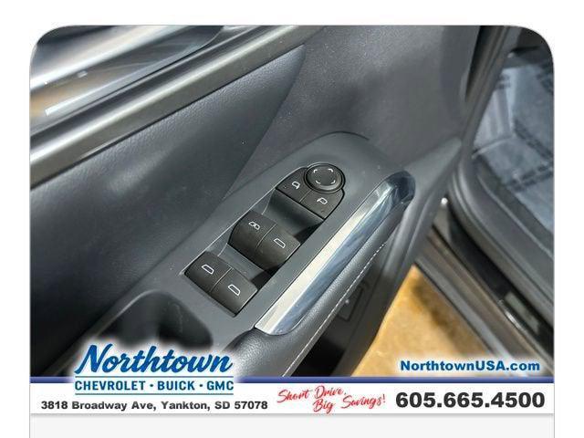 new 2026 Chevrolet Traverse car, priced at $46,705