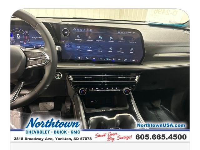 new 2026 Chevrolet Traverse car, priced at $46,705