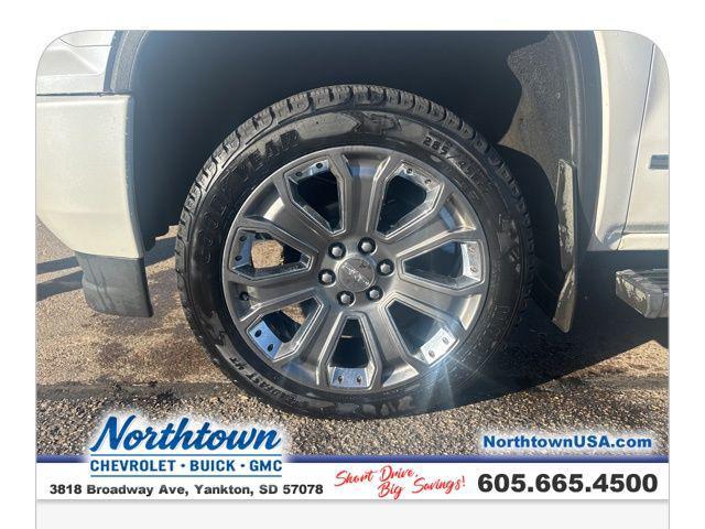 used 2017 GMC Sierra 1500 car, priced at $22,987