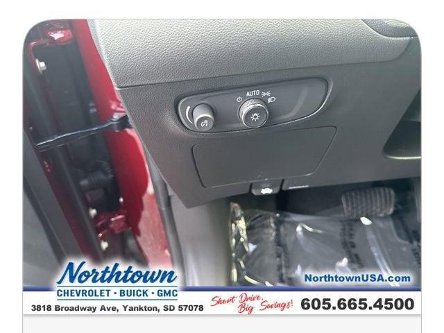 new 2025 Buick Encore GX car, priced at $28,335