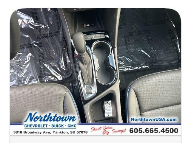 new 2025 Buick Encore GX car, priced at $28,335