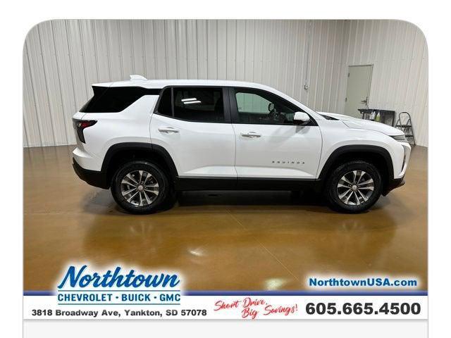 new 2026 Chevrolet Equinox car, priced at $34,115