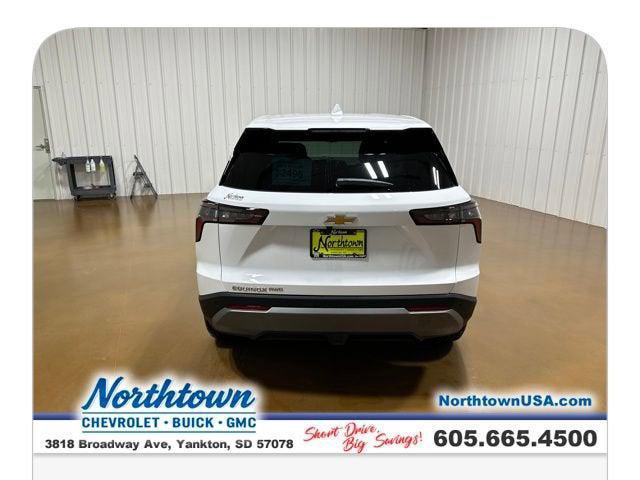 new 2026 Chevrolet Equinox car, priced at $34,115