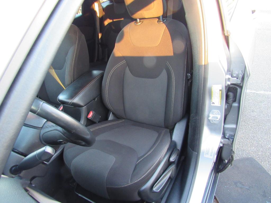 used 2017 Jeep Cherokee car, priced at $6,500