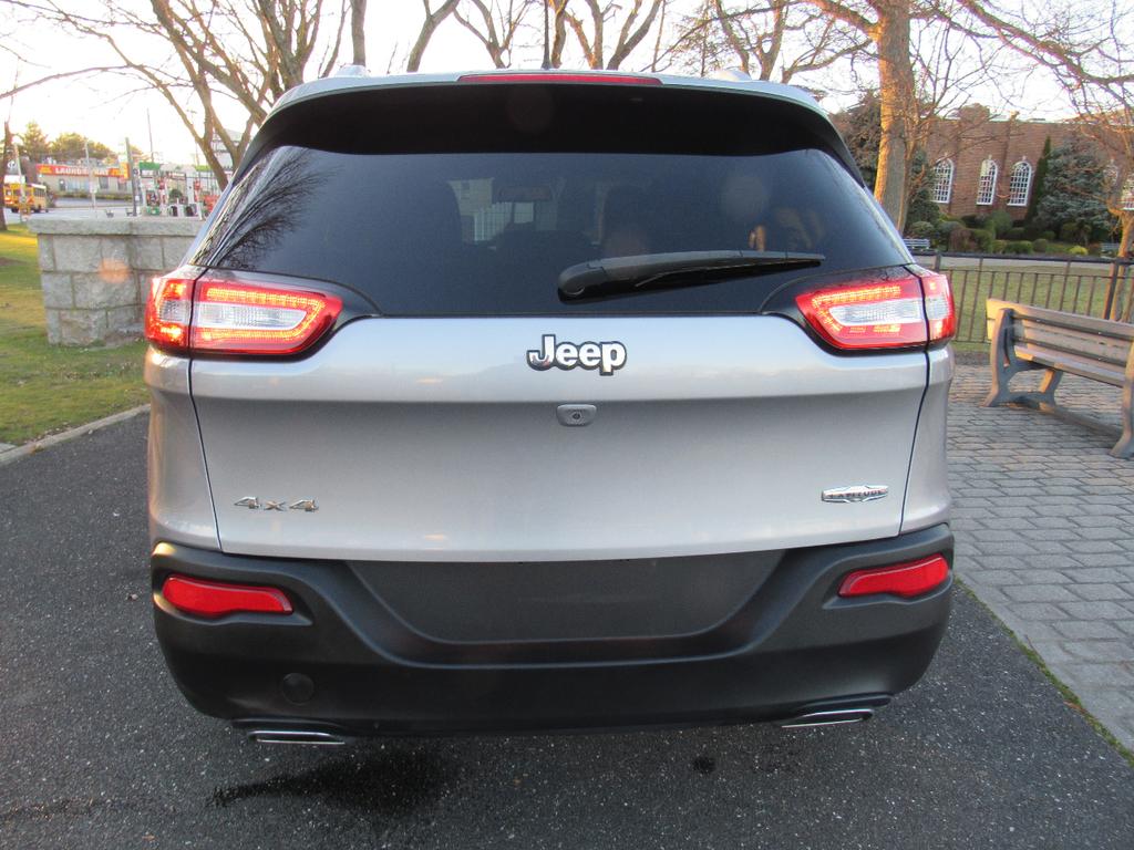 used 2017 Jeep Cherokee car, priced at $6,500