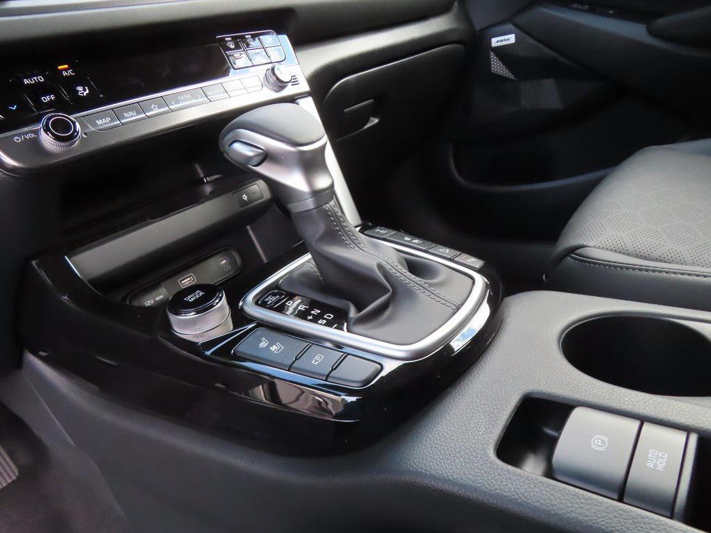 new 2026 Kia Seltos car, priced at $30,177