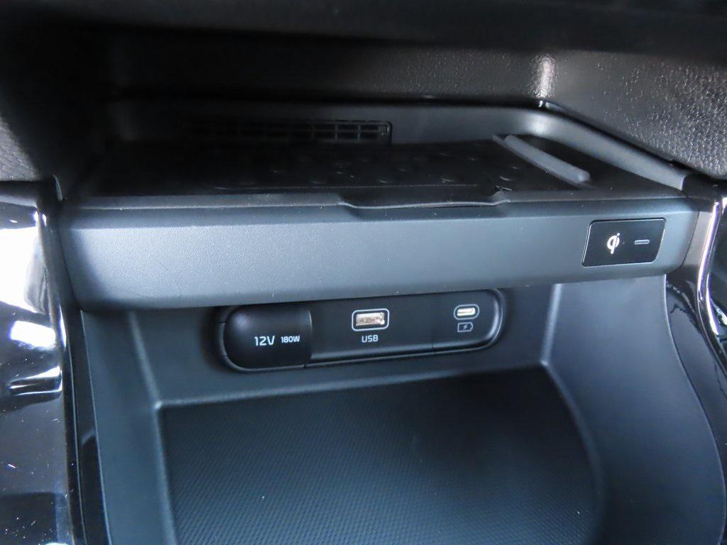 new 2026 Kia Seltos car, priced at $27,171