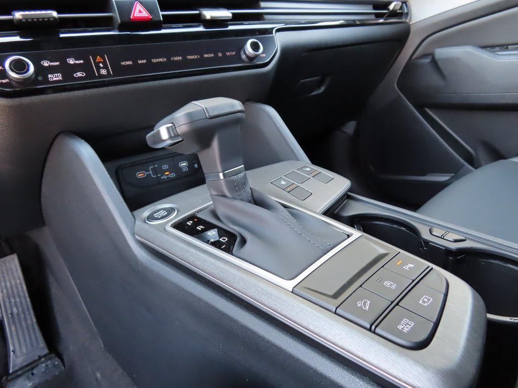 new 2026 Kia Sportage car, priced at $32,591