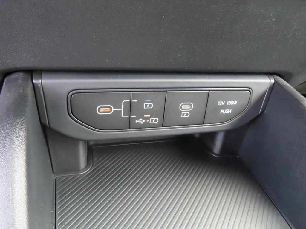 new 2025 Kia K4 car, priced at $23,116