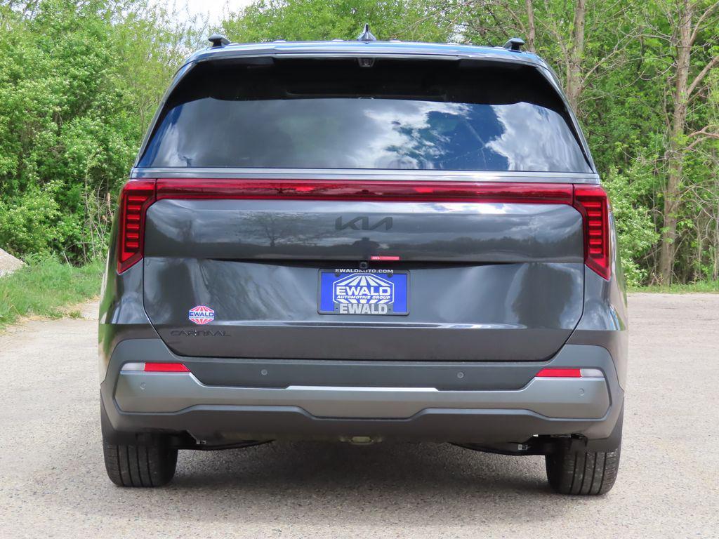 new 2026 Kia Carnival car, priced at $51,959