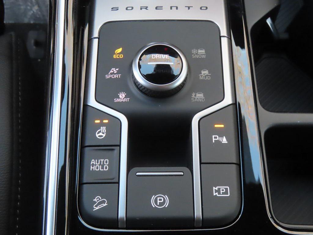 new 2026 Kia Sorento Hybrid car, priced at $43,897