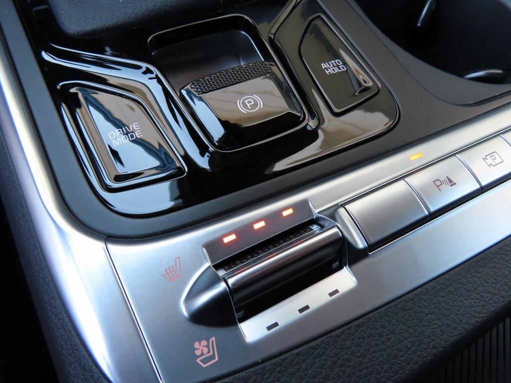 new 2026 Kia Carnival car, priced at $47,059