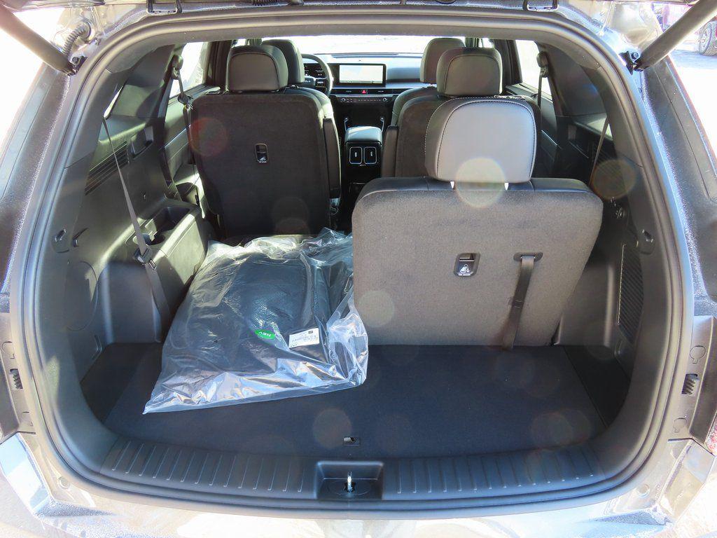 new 2026 Kia Sorento Hybrid car, priced at $43,963