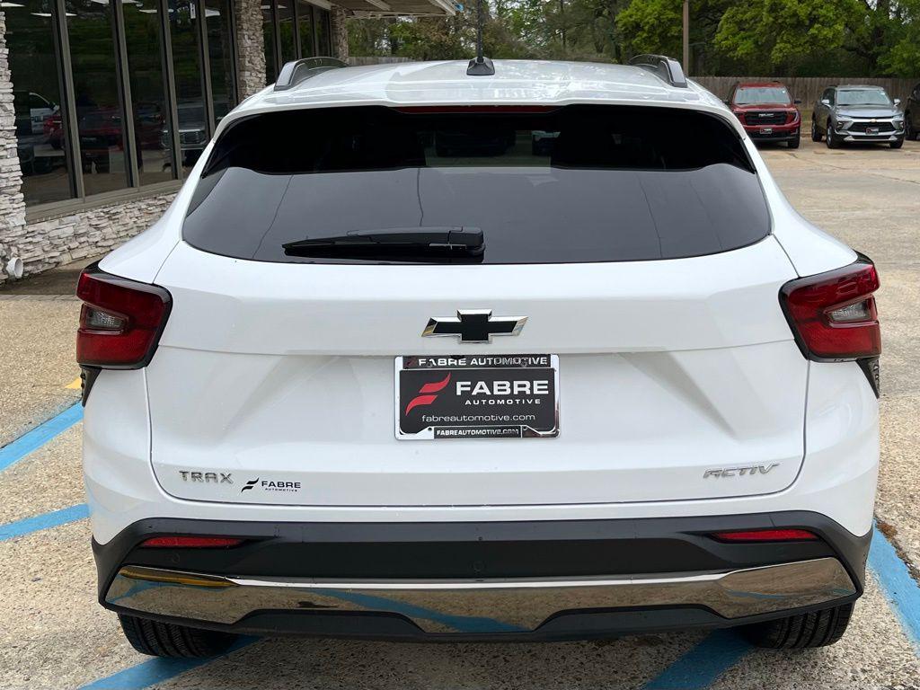 new 2026 Chevrolet Trax car, priced at $25,990