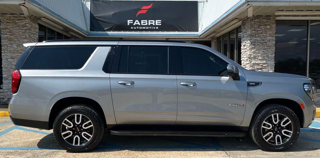used 2023 GMC Yukon XL car, priced at $59,000