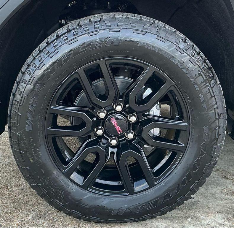 new 2026 GMC Sierra 1500 car, priced at $56,600