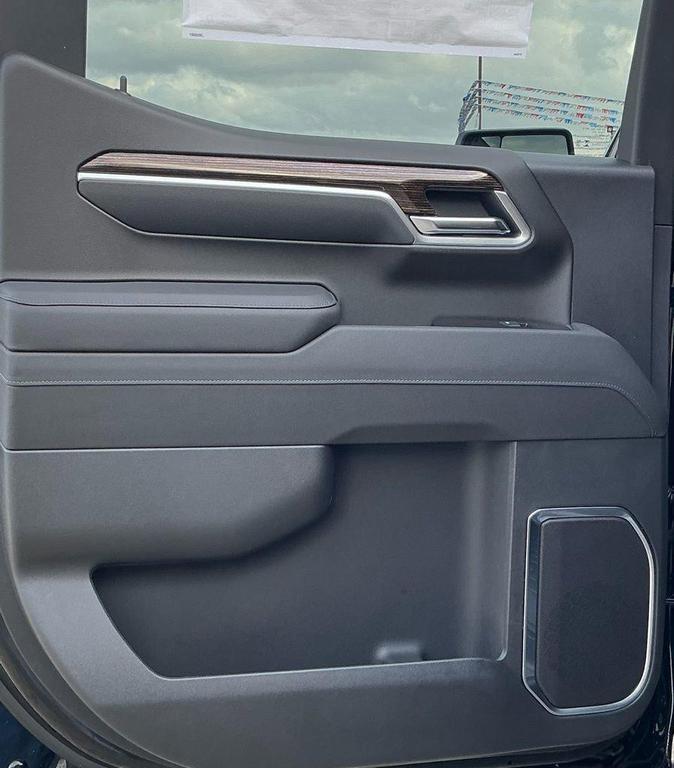new 2026 GMC Sierra 1500 car, priced at $45,850
