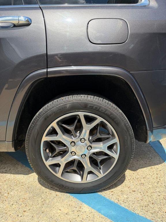 used 2019 Jeep Grand Cherokee car, priced at $18,500