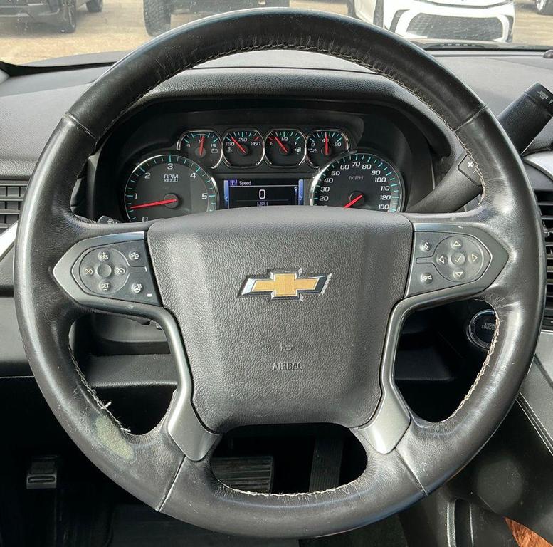 used 2017 Chevrolet Suburban car, priced at $19,000