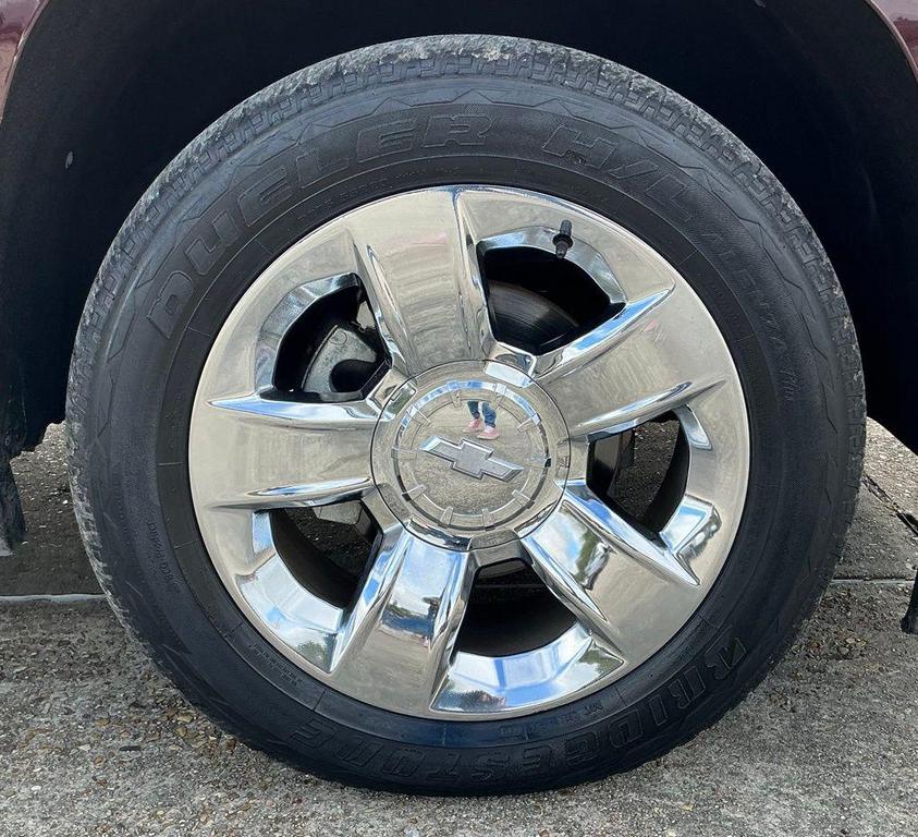 used 2017 Chevrolet Suburban car, priced at $19,000