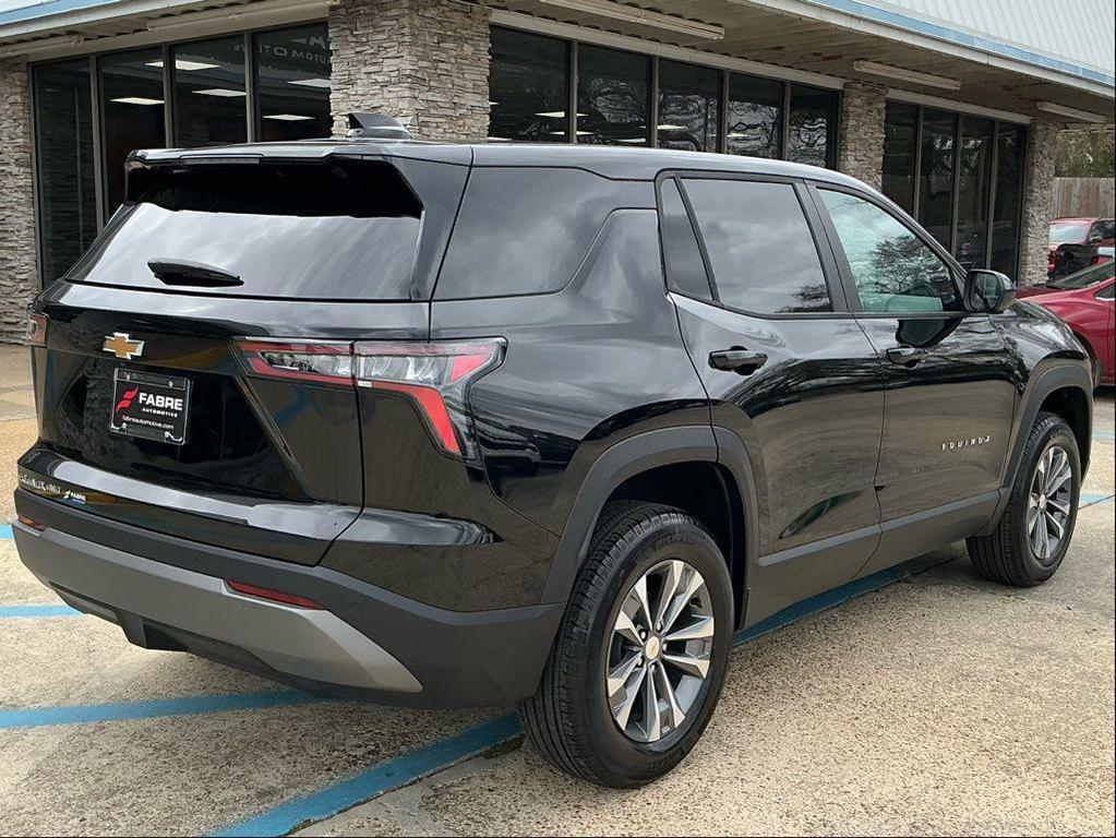 new 2026 Chevrolet Equinox car, priced at $30,795