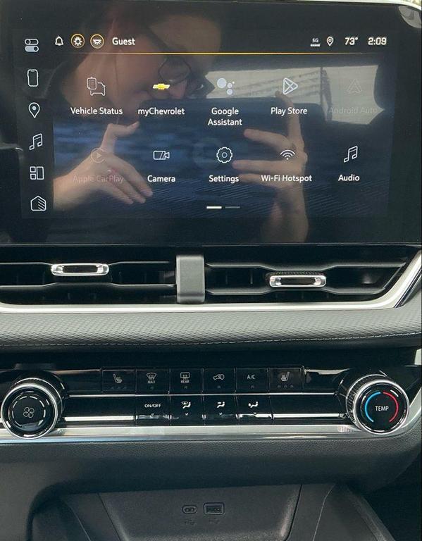 new 2026 Chevrolet Equinox car, priced at $30,795