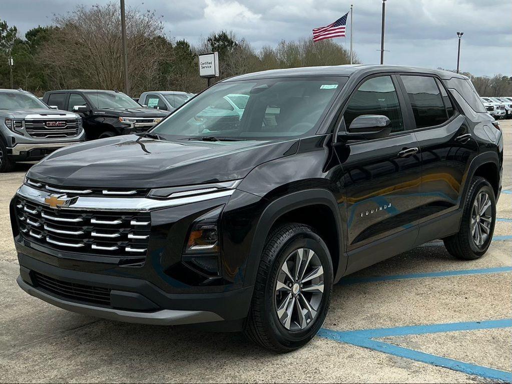new 2026 Chevrolet Equinox car, priced at $30,795
