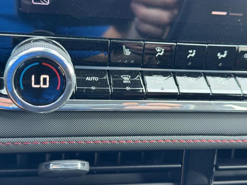 new 2025 Chevrolet Colorado car, priced at $42,620