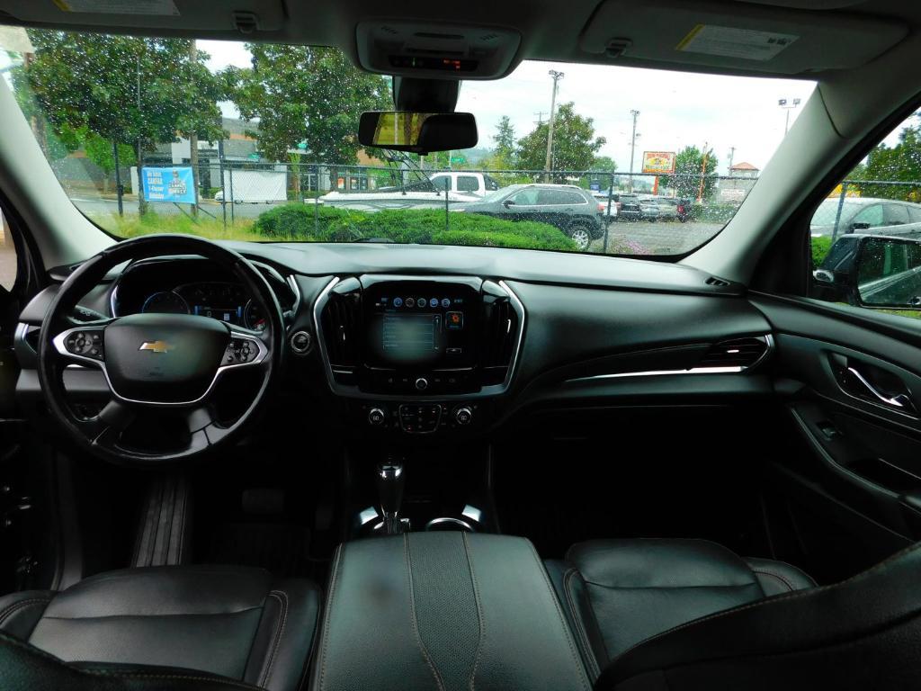 used 2018 Chevrolet Traverse car, priced at $15,495
