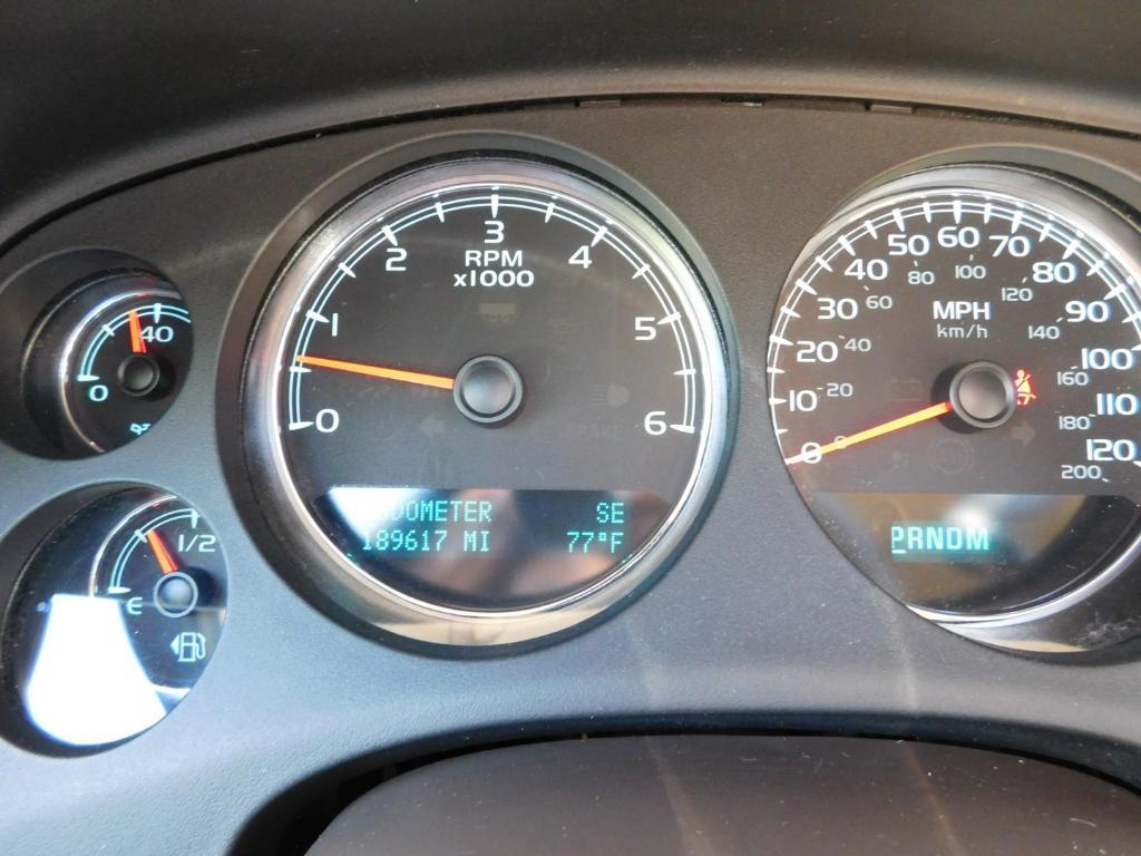 used 2013 GMC Yukon car, priced at $9,495