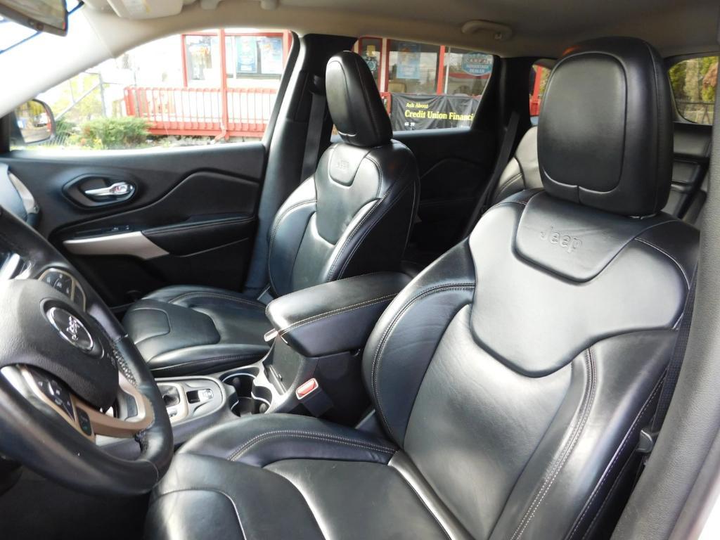 used 2017 Jeep Cherokee car, priced at $7,995