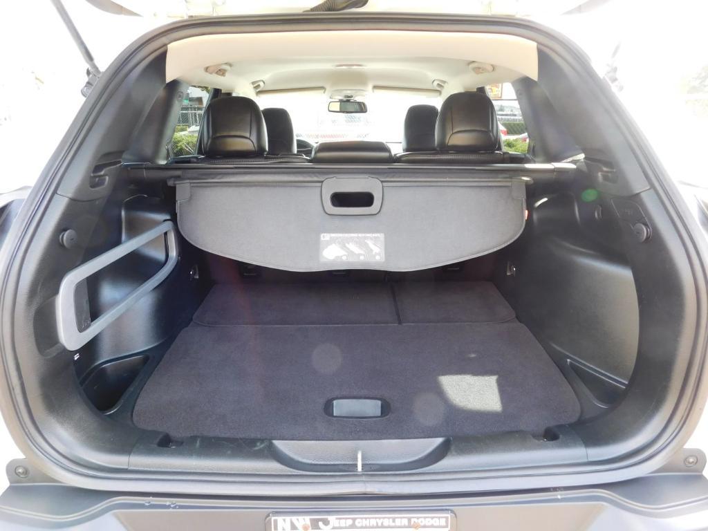 used 2017 Jeep Cherokee car, priced at $7,995