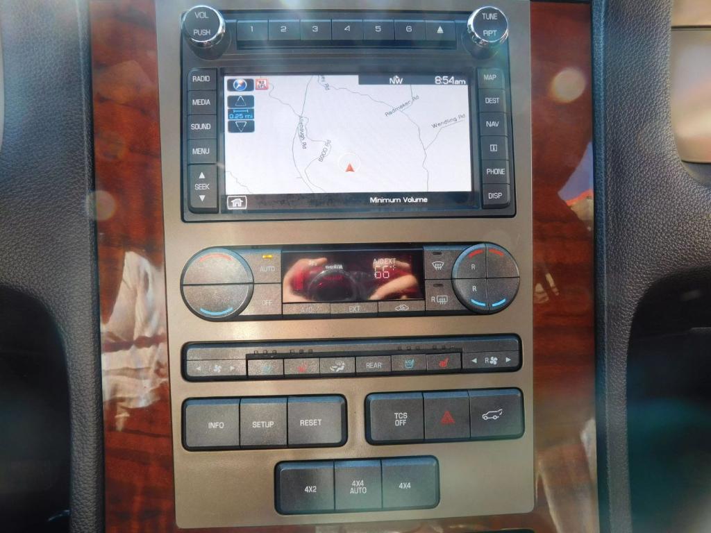 used 2013 Lincoln Navigator car, priced at $9,750