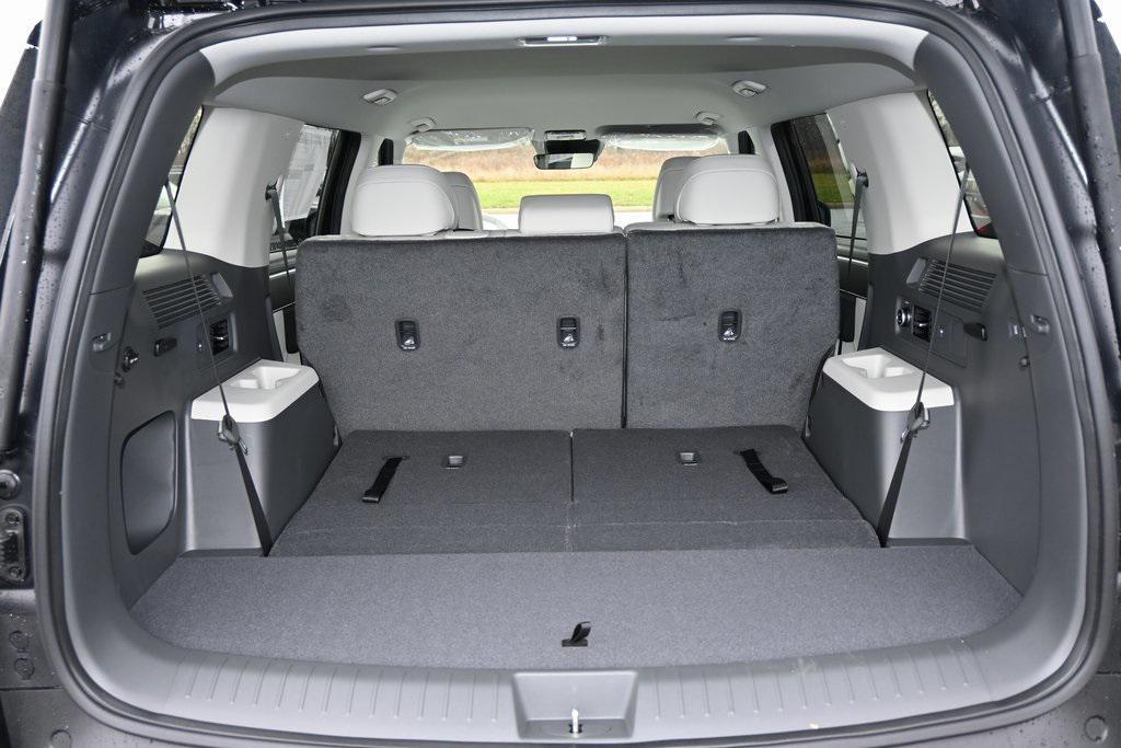 new 2026 Hyundai Santa Fe car, priced at $38,070