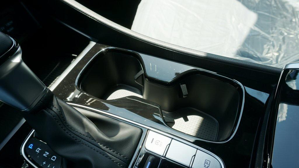 new 2025 Hyundai Tucson car, priced at $30,990