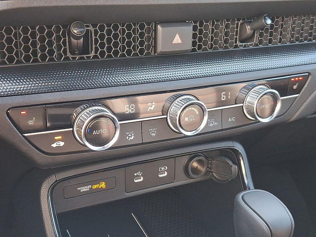 new 2026 Honda CR-V Hybrid car, priced at $41,675