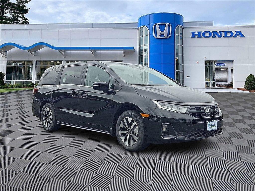 new 2026 Honda Odyssey car, priced at $44,290