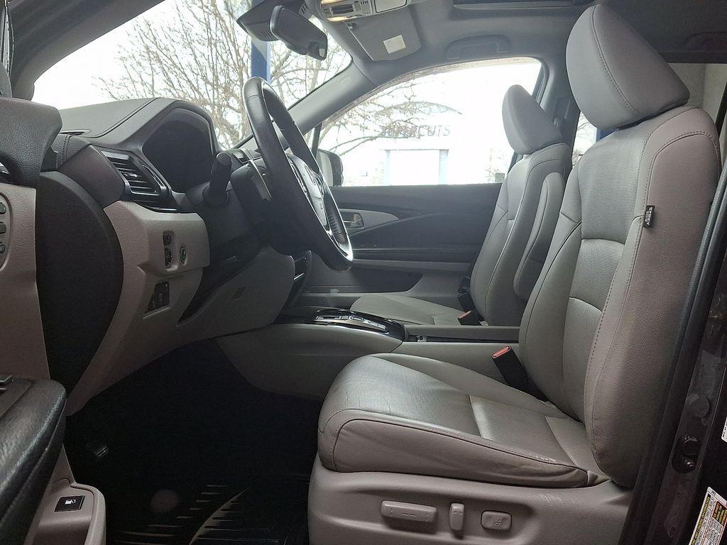 used 2020 Honda Ridgeline car, priced at $23,074