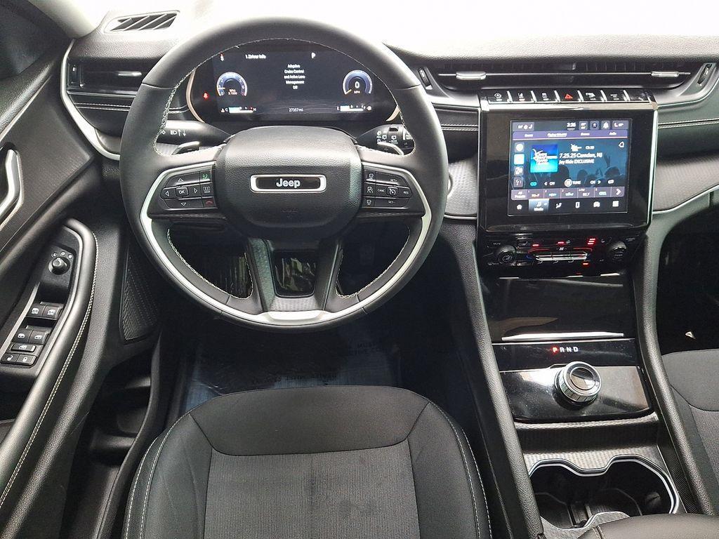 used 2024 Jeep Grand Cherokee car, priced at $32,656