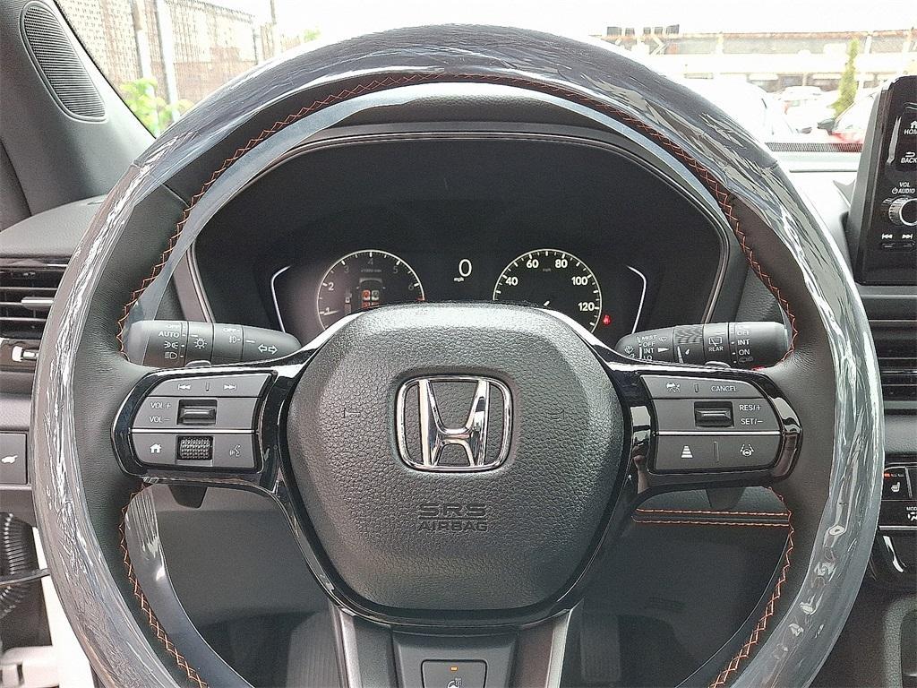 new 2025 Honda Pilot car, priced at $50,895