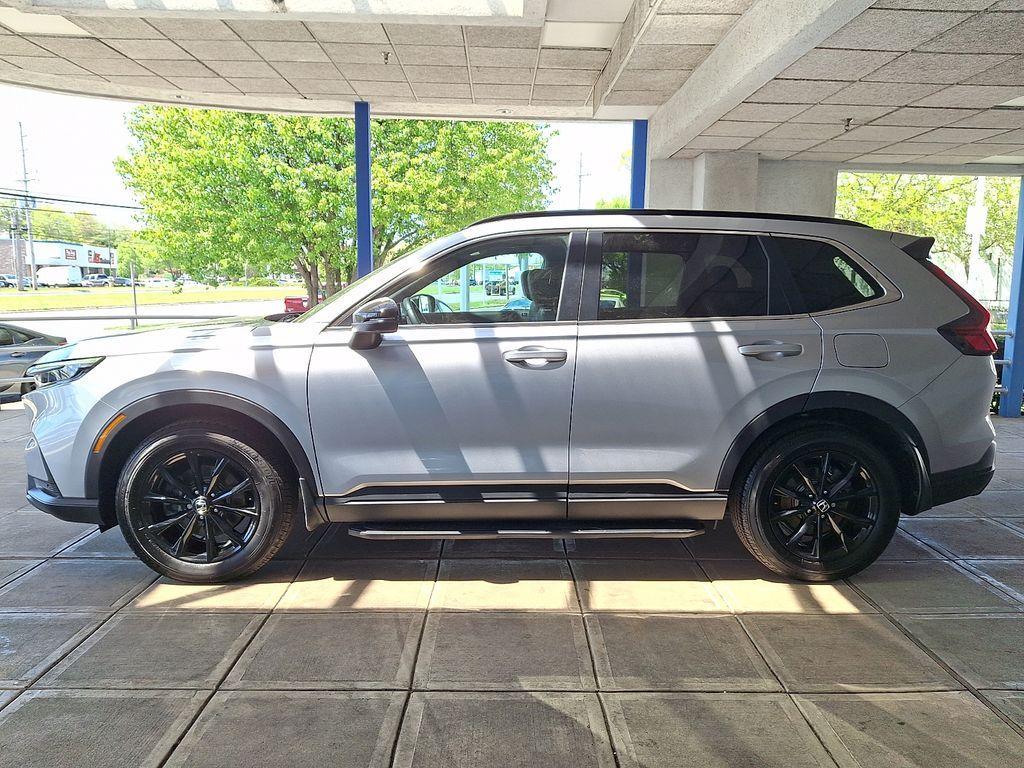 used 2025 Honda CR-V Hybrid car, priced at $36,636