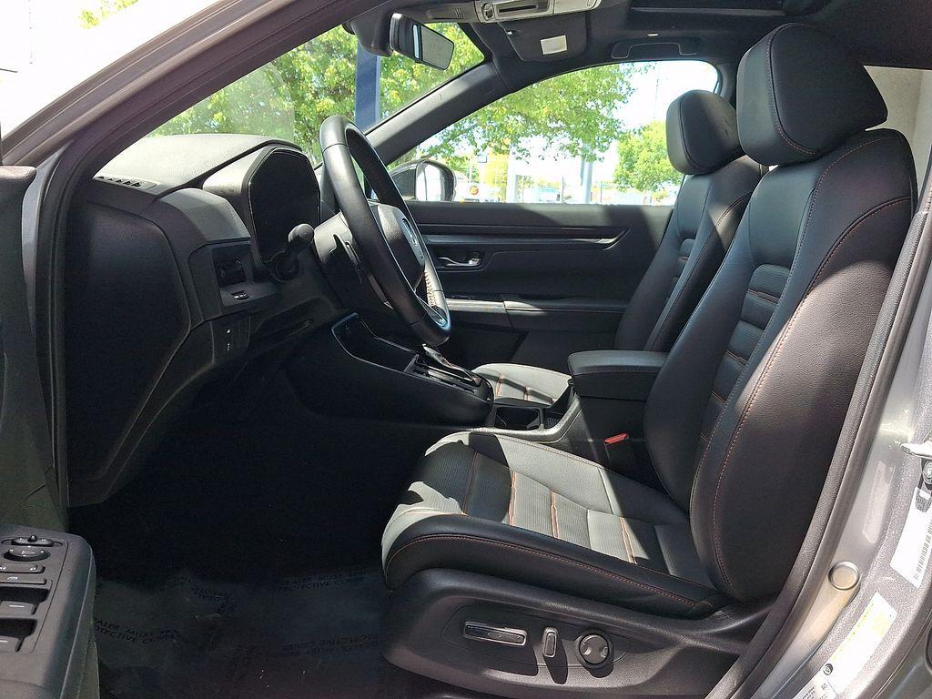 used 2025 Honda CR-V Hybrid car, priced at $36,636