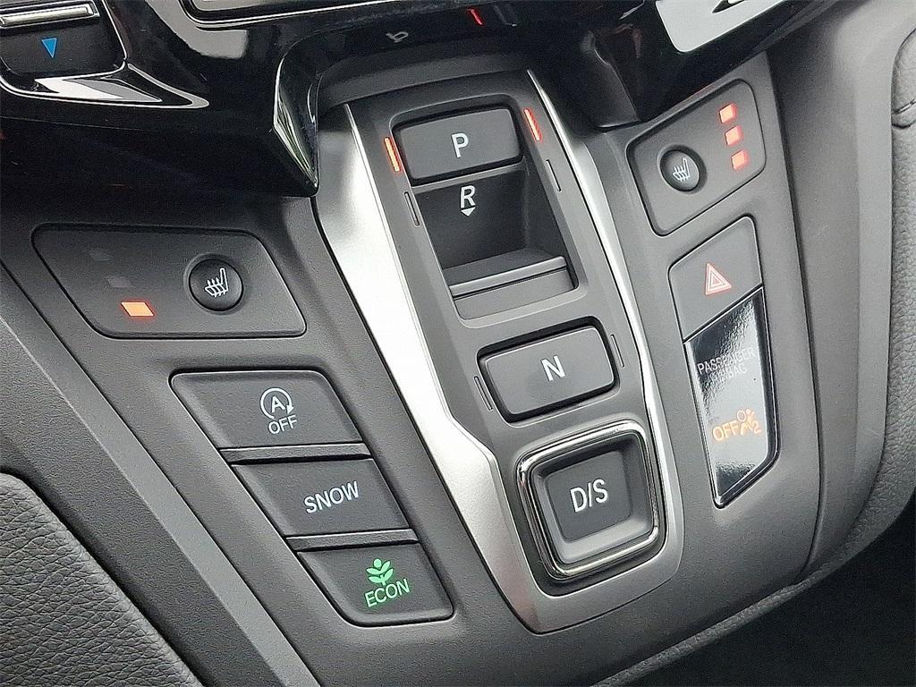 new 2026 Honda Odyssey car, priced at $44,290