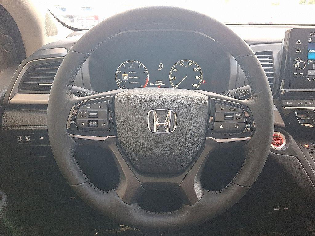 new 2026 Honda Odyssey car, priced at $44,885