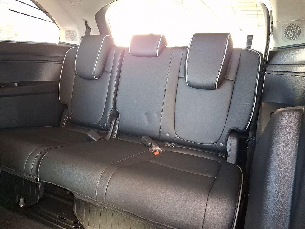 used 2025 Honda Odyssey car, priced at $45,518