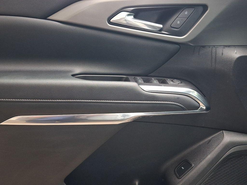 used 2024 Chevrolet Traverse car, priced at $34,600
