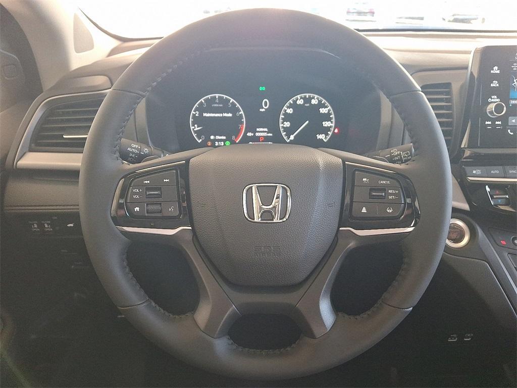 new 2026 Honda Odyssey car, priced at $44,885